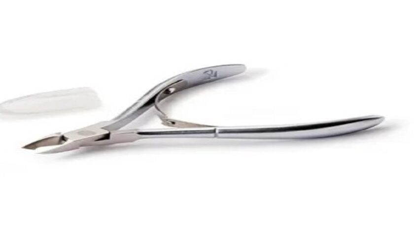 Cuticle Nipper Supplier in UK