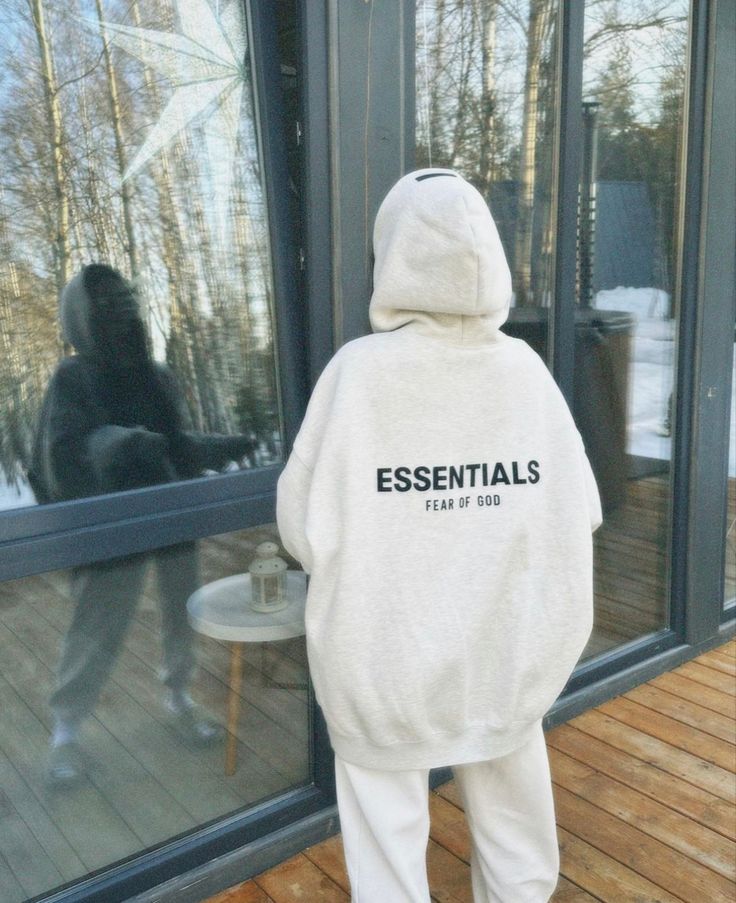 The Essentials Hoodie Your Guide to Effortless Style and Comfort