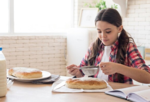 Baking Courses for Aspiring Cake Decorators: Techniques and Tools