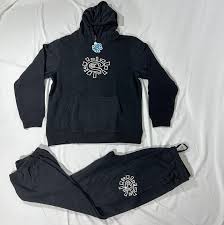 adwysd tracksuit