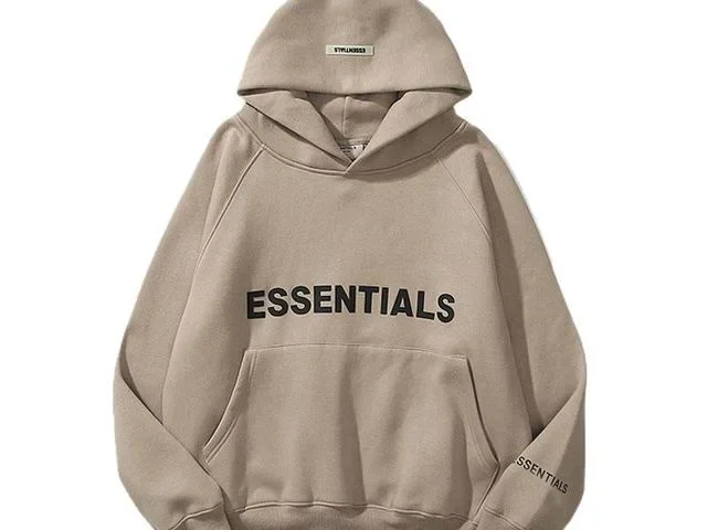 Essentials Hoodie Outfit Ideas: Streetwear Looks to Try