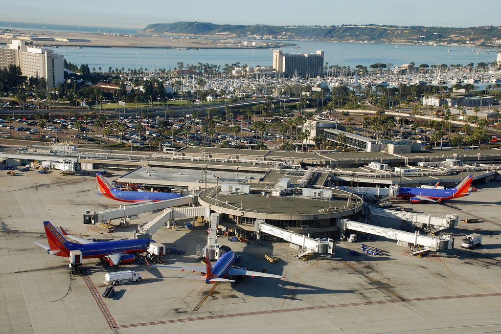 Carlsbad to San Diego Airport Shuttle