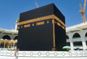 Getting Ready for Umrah: A Journey of Serenity and Contemplation